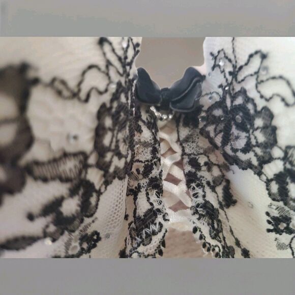 Victoria Secret Demi Padded Bra 34B ID# 36007072 White Black Lace Bows Push Up - Picture 13 of 13